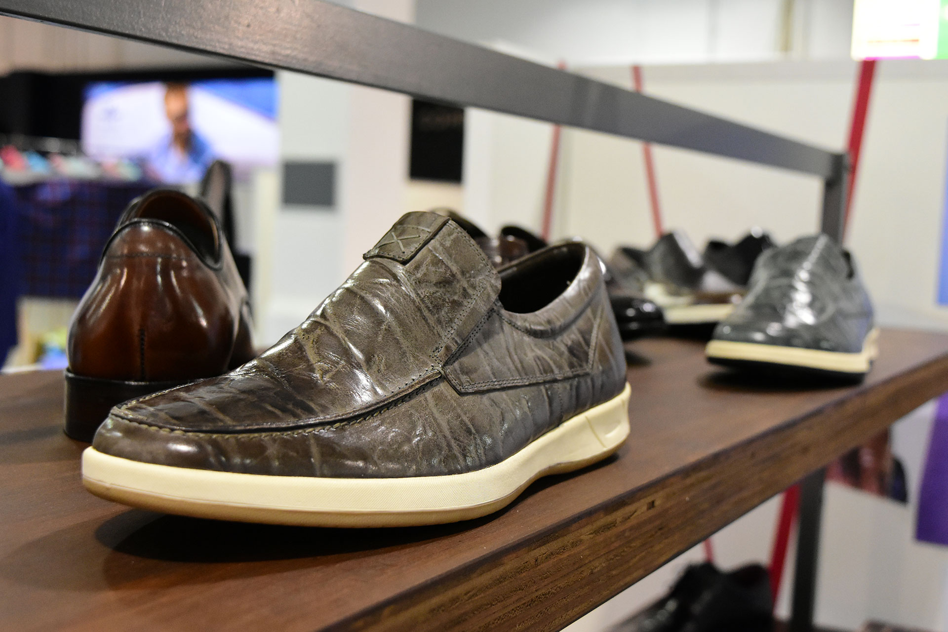 ADVANCED SHOEMAKER